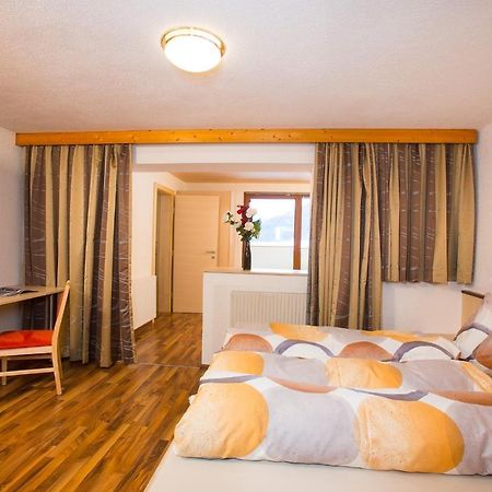 Familienferienhaus Florentine Längenfeld Zewnętrze zdjęcie
