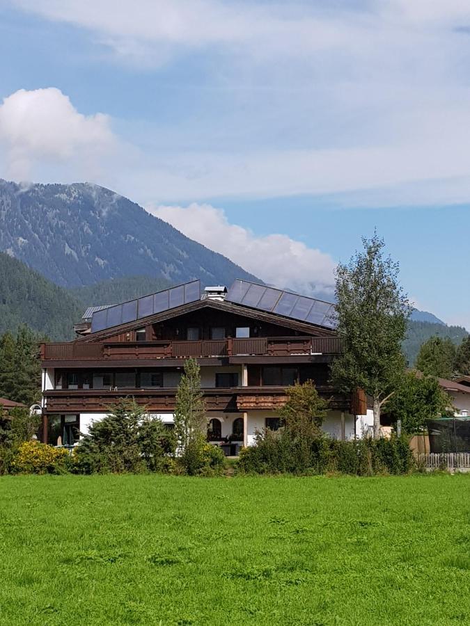 Familienferienhaus Florentine Längenfeld Zewnętrze zdjęcie
