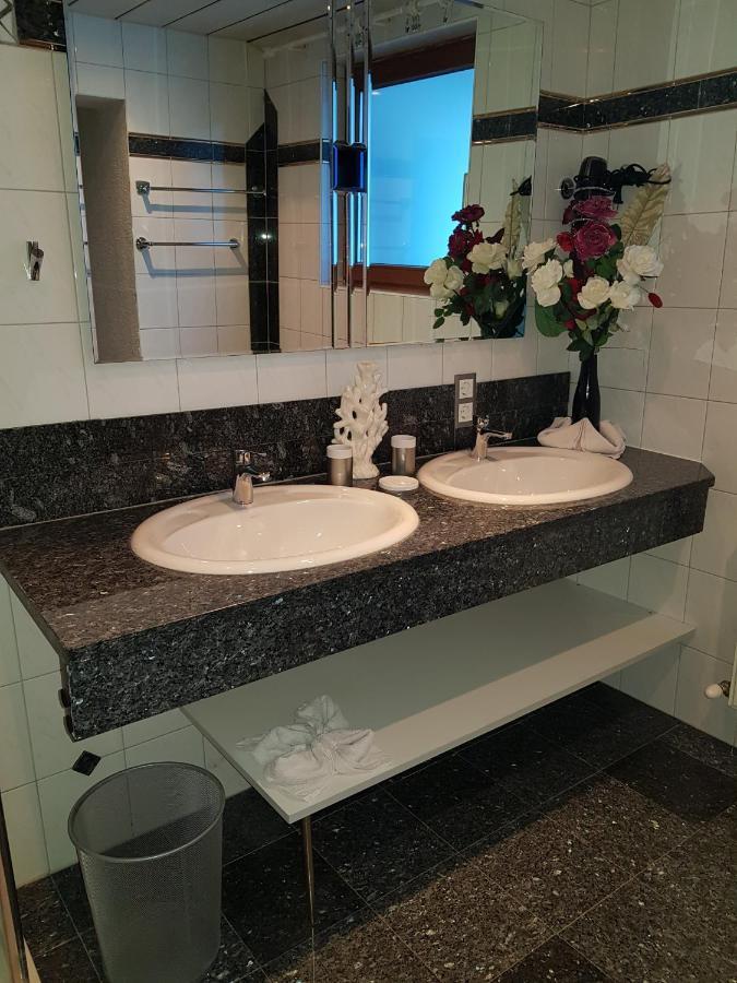 Familienferienhaus Florentine Längenfeld Zewnętrze zdjęcie